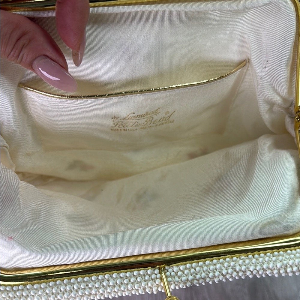 Cream and Pink Floral Clutch with Metal Zipper - Picture 4 of 8